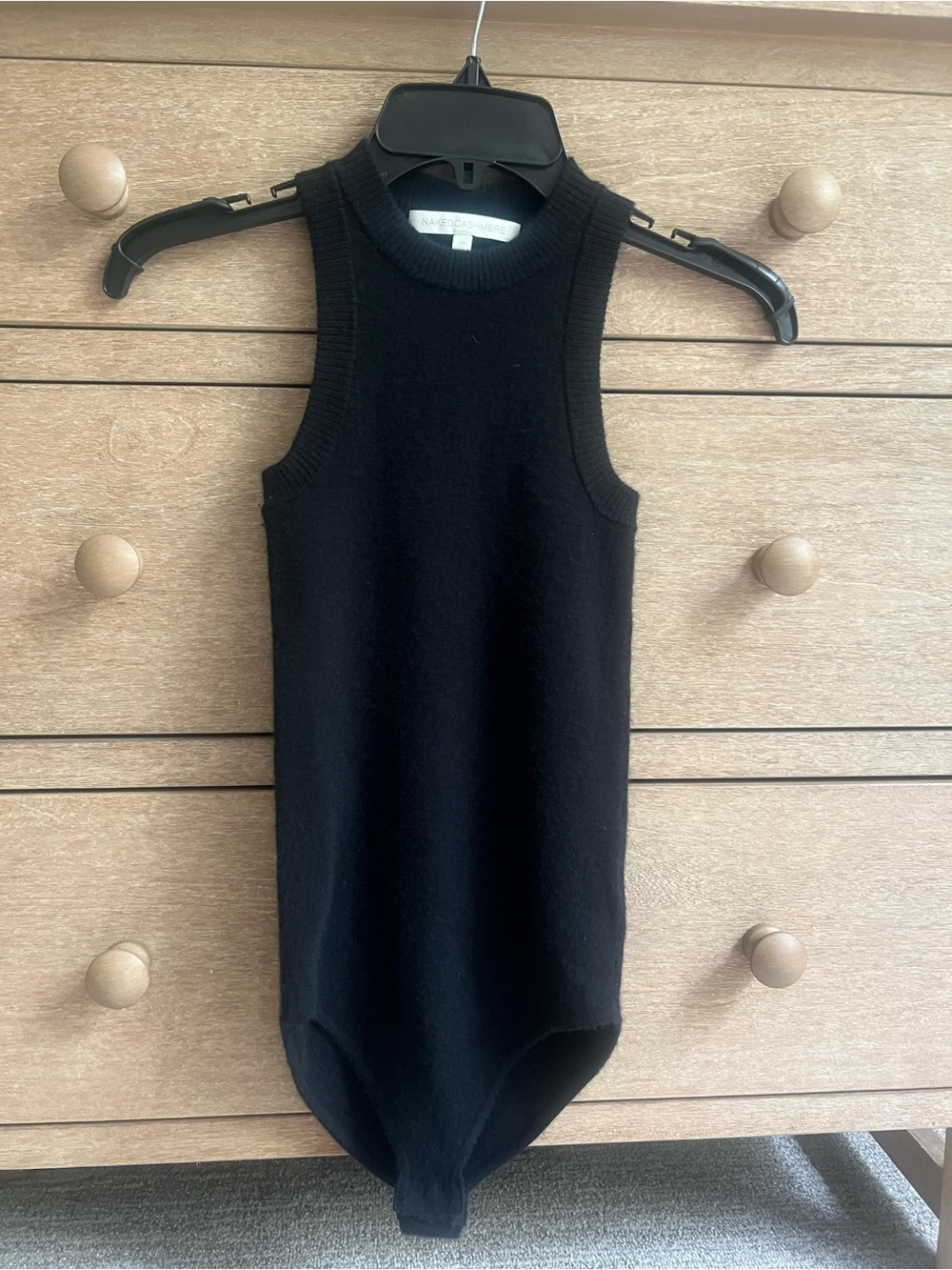NakedCashmere Black Sleeveless Cashmere Bodysuit. XS. Black.